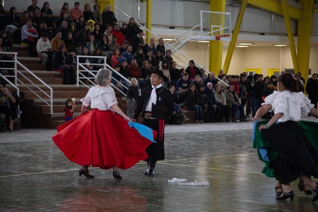 La Municipalidad de Ushuaia participó del Tedeum y del acto central por el 9 de Julio