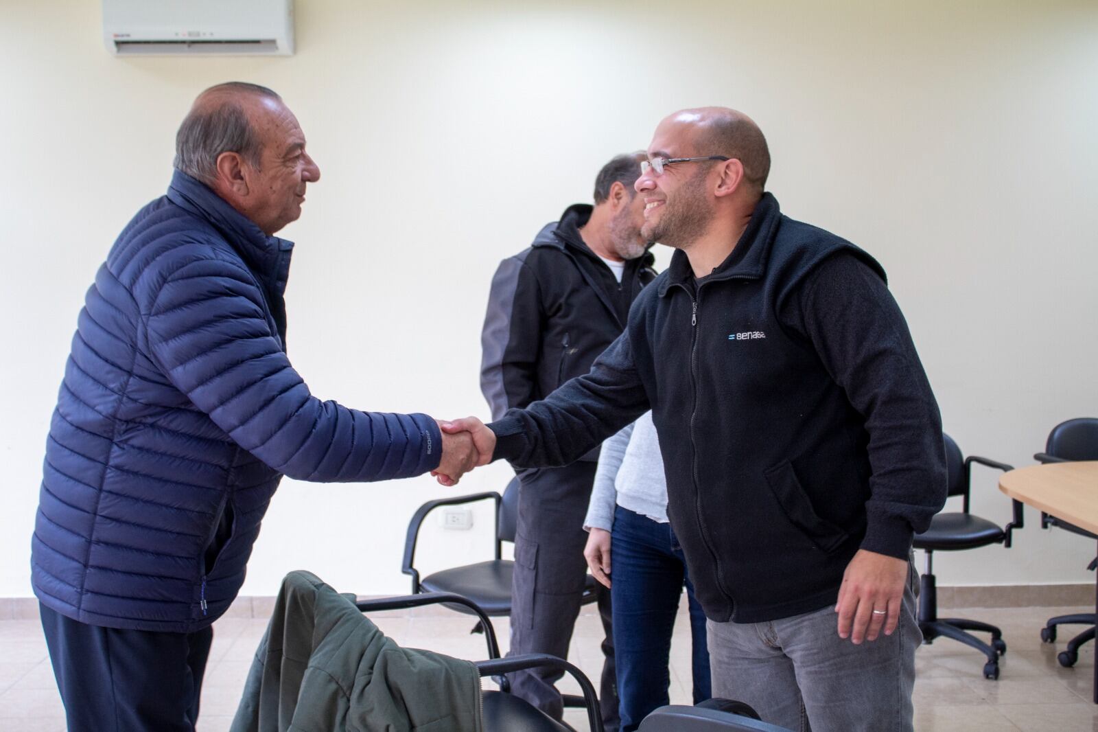 Carlos Sánchez recibió a representantes de SENASA