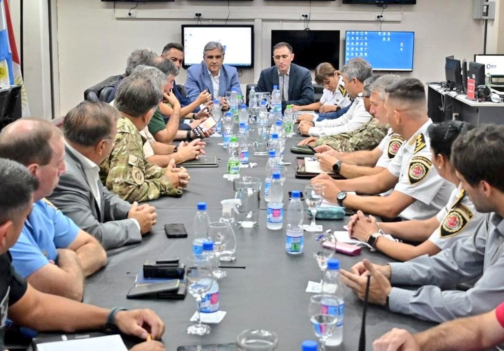 Reunión en la Jefatura de Policía.