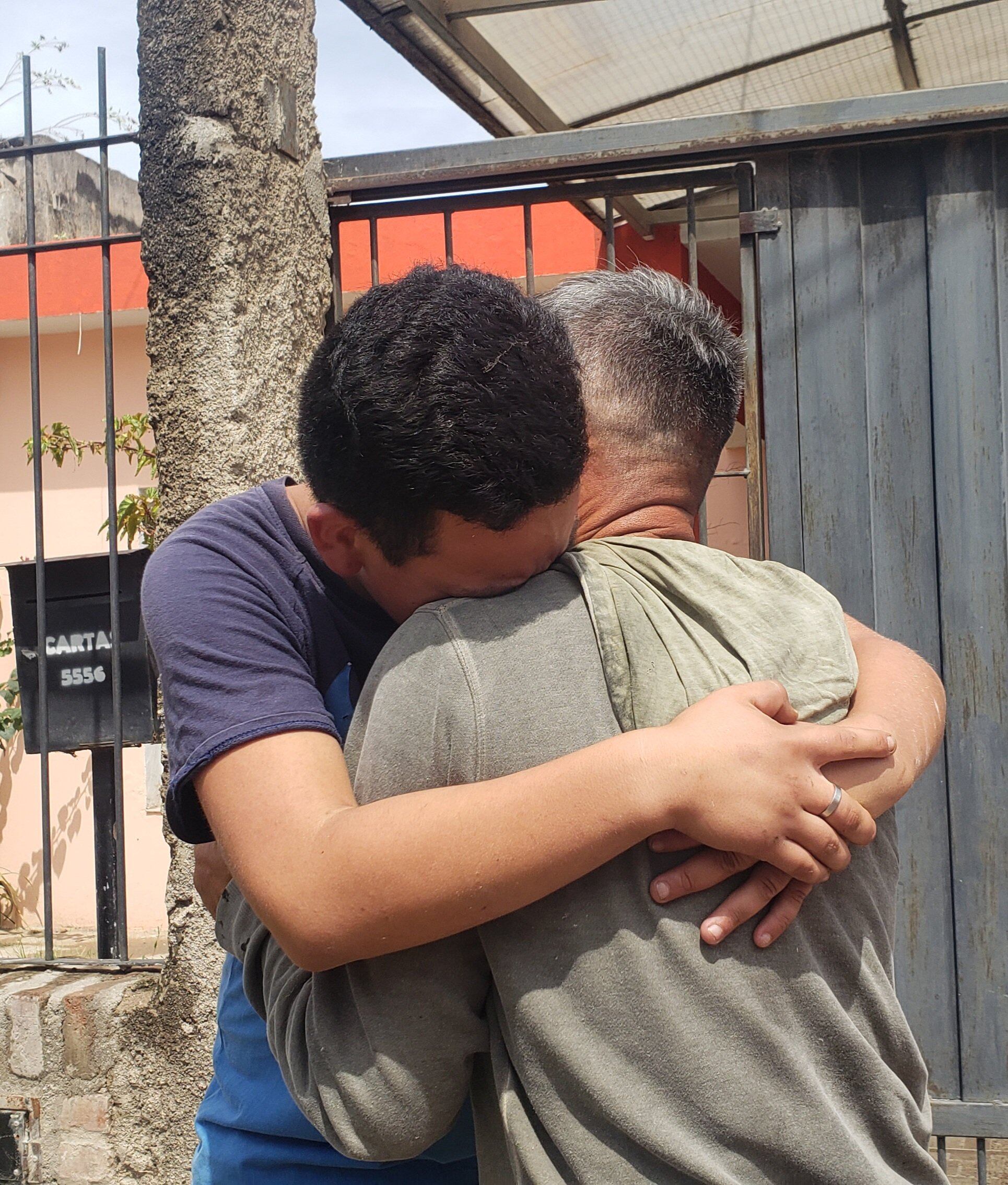 La tristeza de la familia en barrio Villa Libertador.