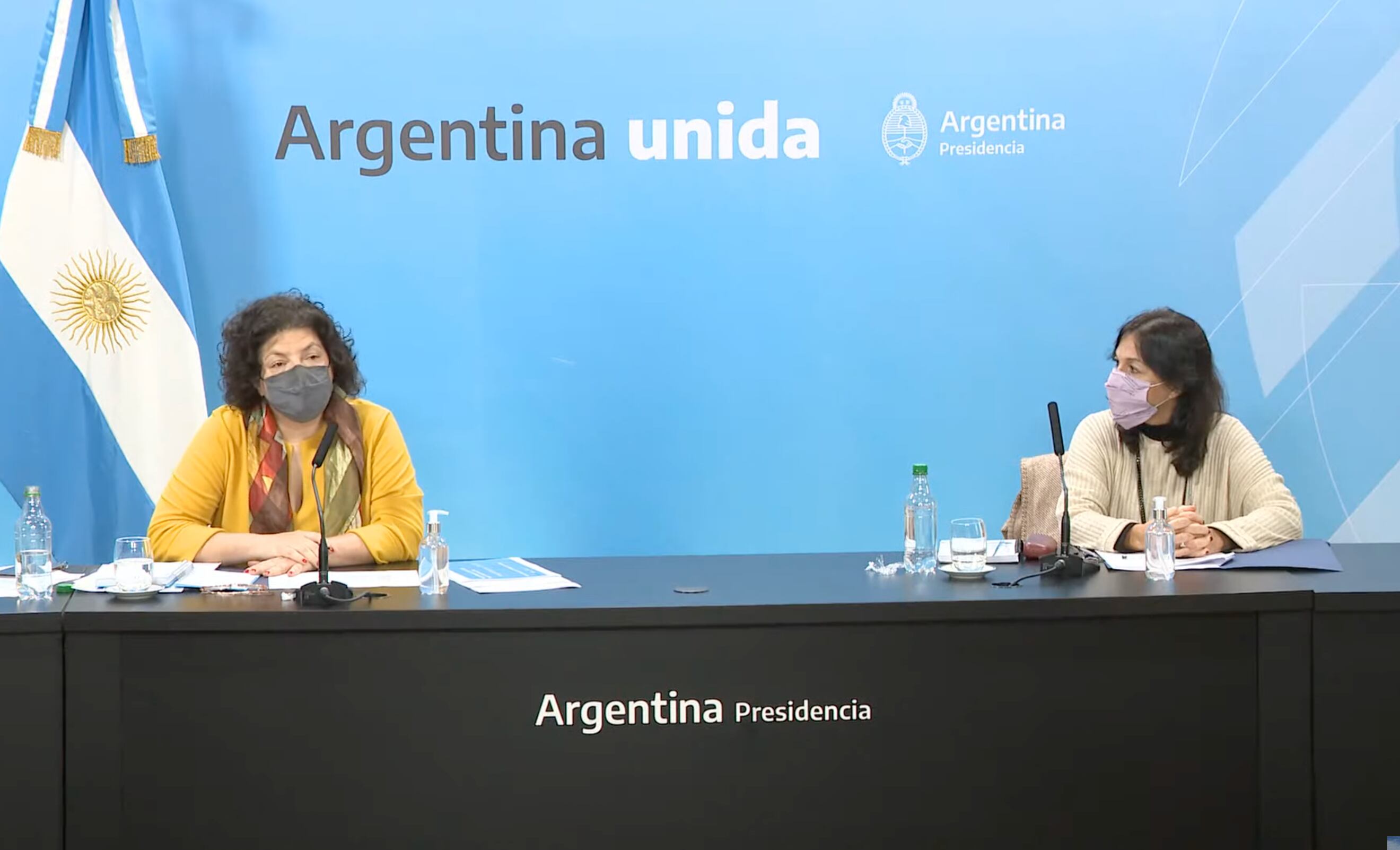 Carla Vizzotti y Vilma Ibarra. (Foto: Web)