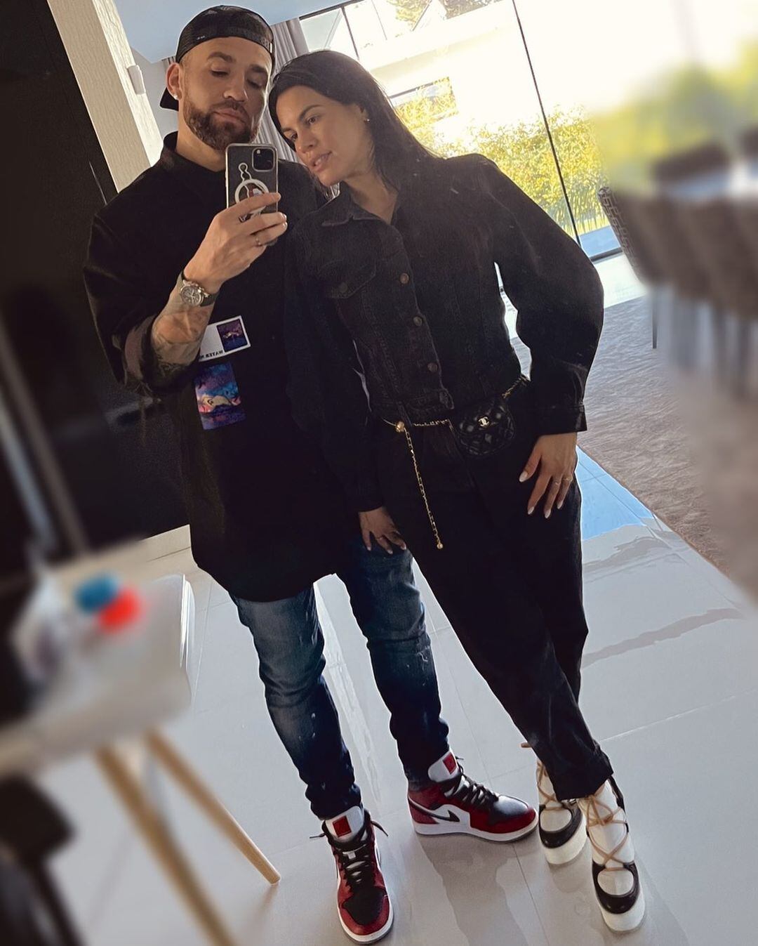 Nicolás Otamendi es quien suele mostrar fotos de momentos junto a Celeste en Instagram.