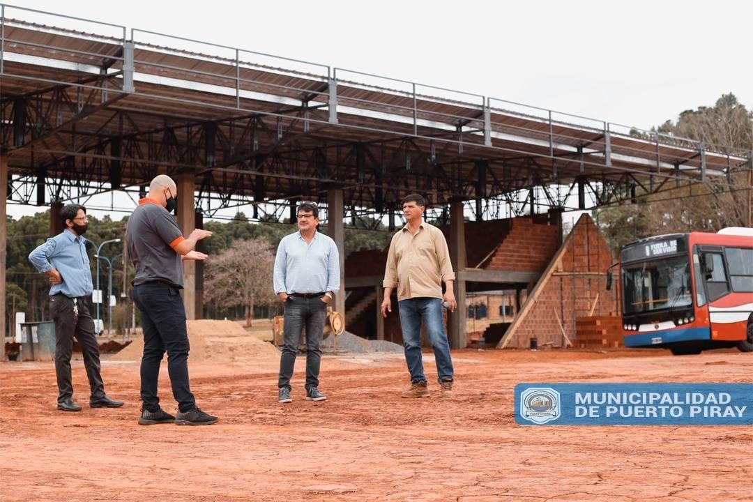 Prueba piloto de micros orugas en Puerto Piray.