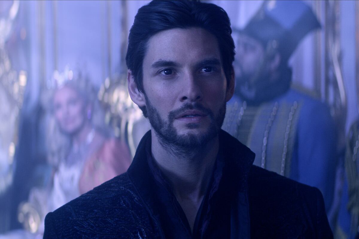 Ben Barnes, sobre ‘Sombra y Hueso’: “Es una serie fascinante, te atrapa y no te deja ir”