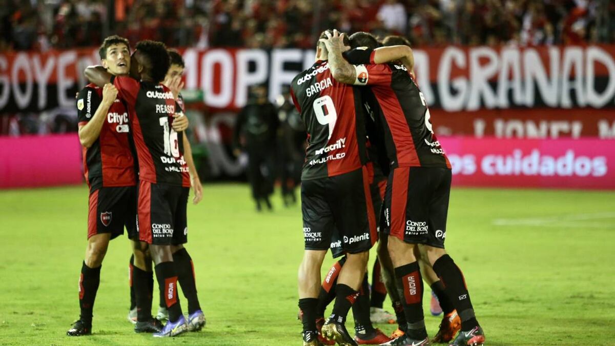 Newell’s derrotó 1 a 0 a Patronato y volvió a la zona de clasificación