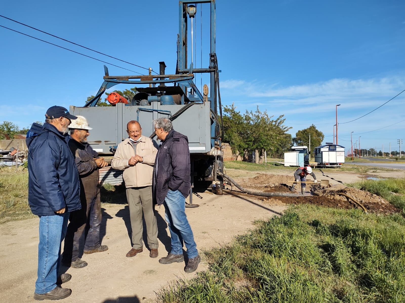 Comenzó la perforación de uno de los nuevos pozos de agua