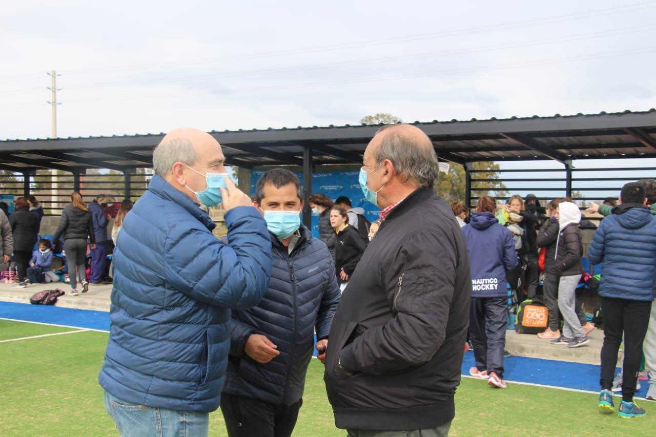 Inauguración del Campeonato Municipal de Hockey

.