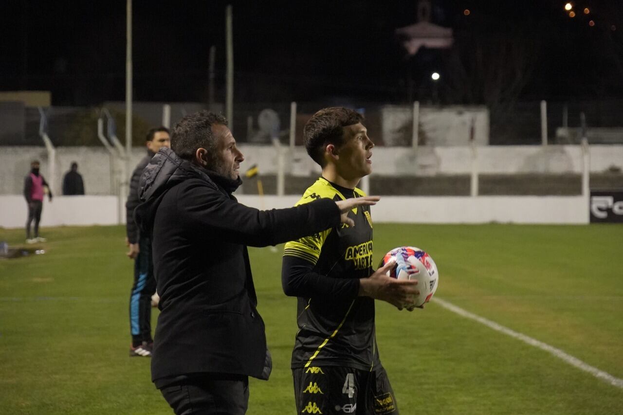 Santamarina perdió por goleada y es cómodamente el último puesto de la Primera Nacional