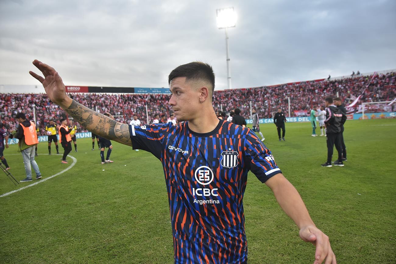  Fútbol clásico Instituto perdió anta Talleres por 3 a 0 en Alta Córdoba ( Ramiro Pereyra / La Voz)