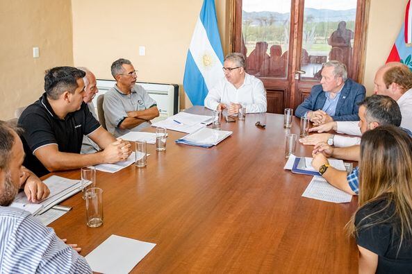 En la reunión se analizaron las obras publicas en ejecución y por reactivar.