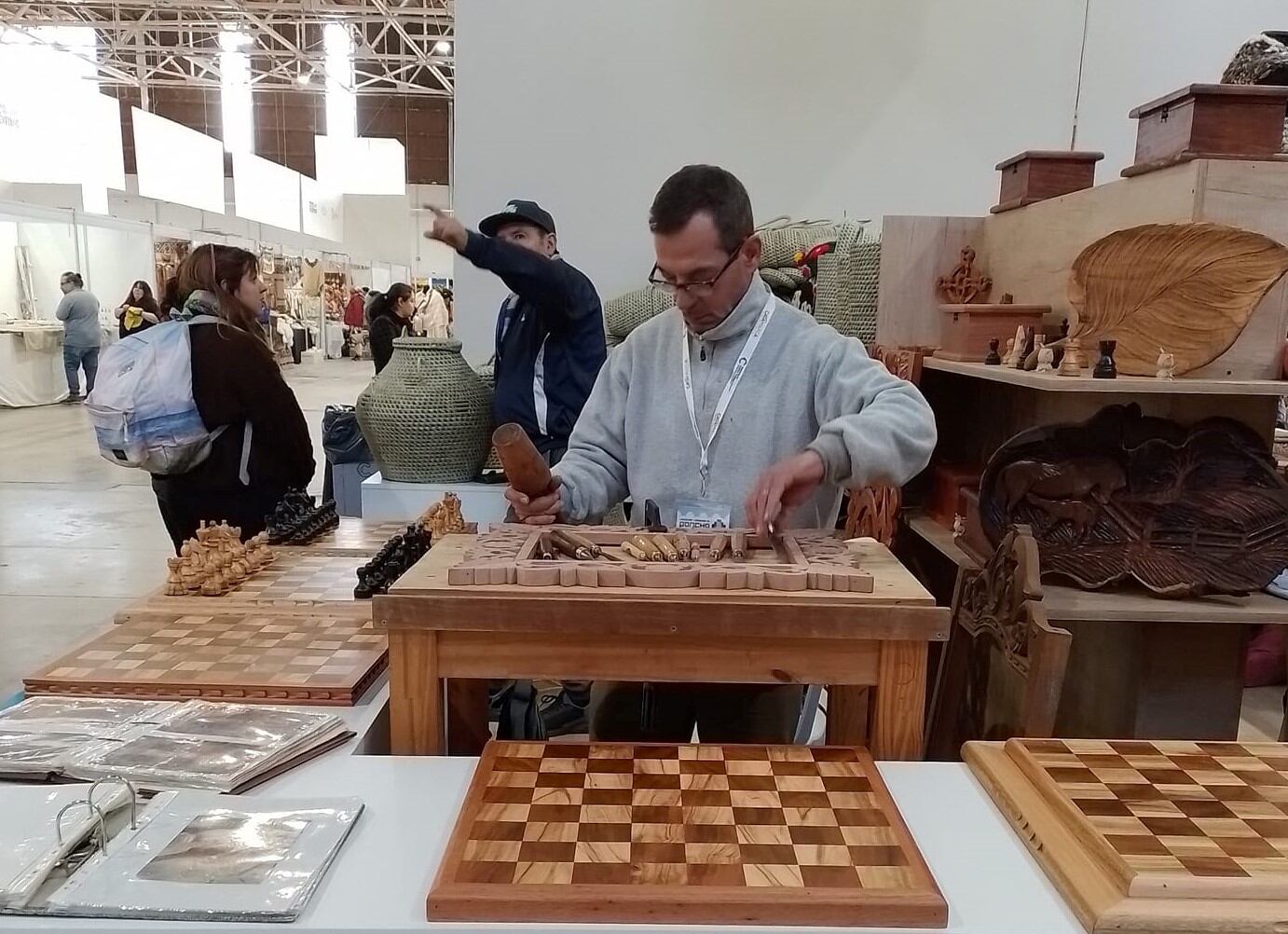 Néstor Lázaro en la Fiesta del Poncho 2023 en Catamarca