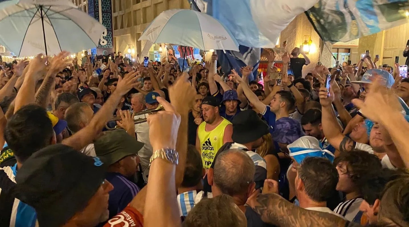 Banderazo argentino en Qatar