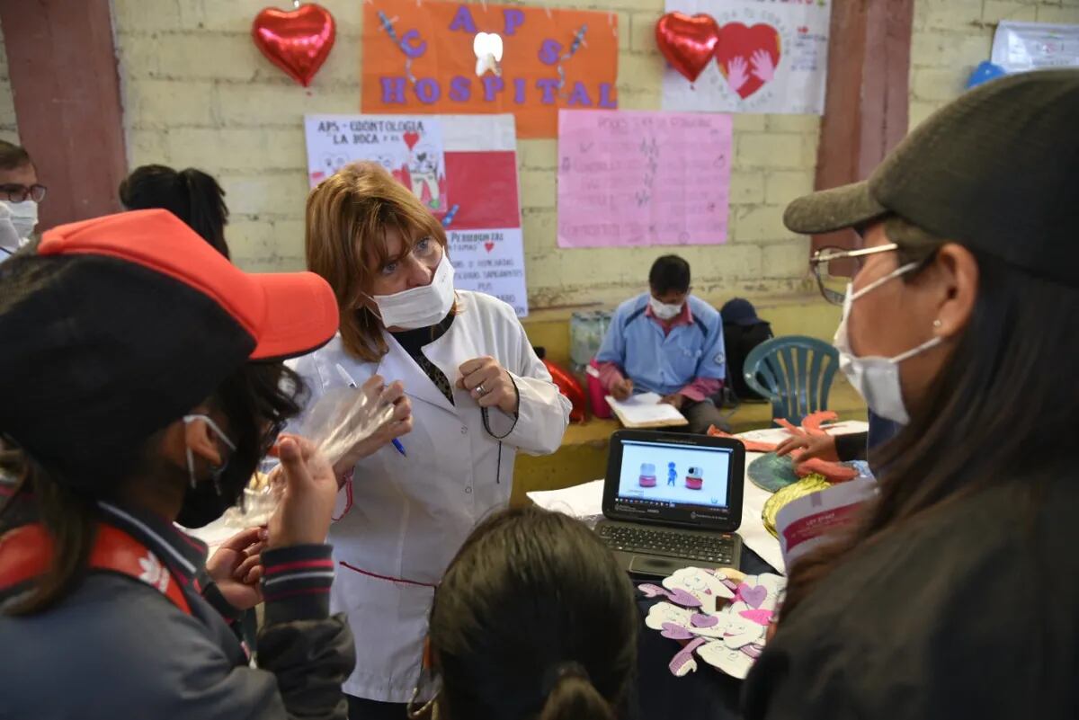 En Jujuy las Asesorías en Salud Integral Adolescente son gestionadas desde la Dirección Provincial de Maternidad e Infancia y el Programa de Salud Integral de Adolescentes en articulación con la Dirección de Educación Secundaria del Ministerio de Educación.