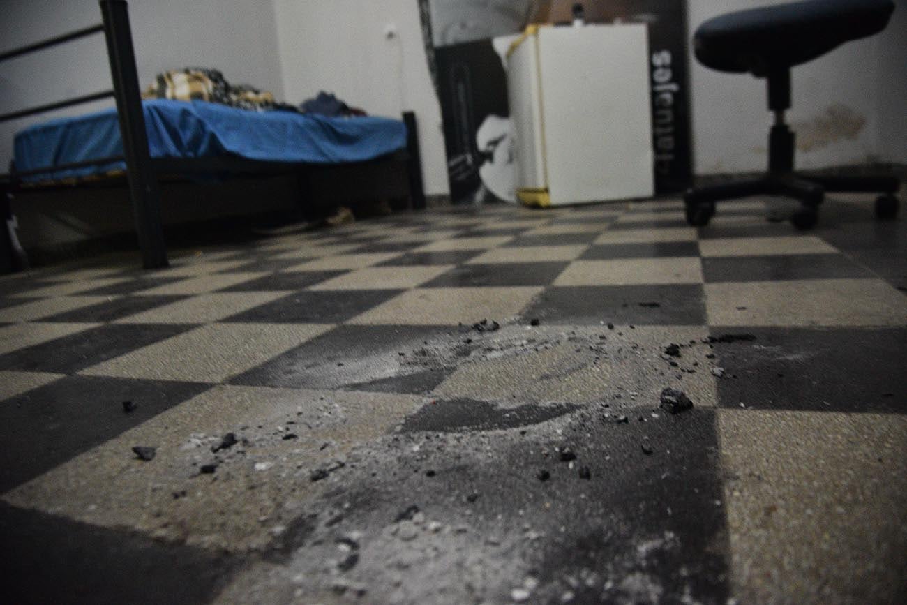 Héctor Gerardo Machado (58), fue hallado en el interior de un local que funciona como peluquería y barbería, en General Pedernera al 700 de barrio Muller, Córdoba. (Pedro Castillo / La Voz)