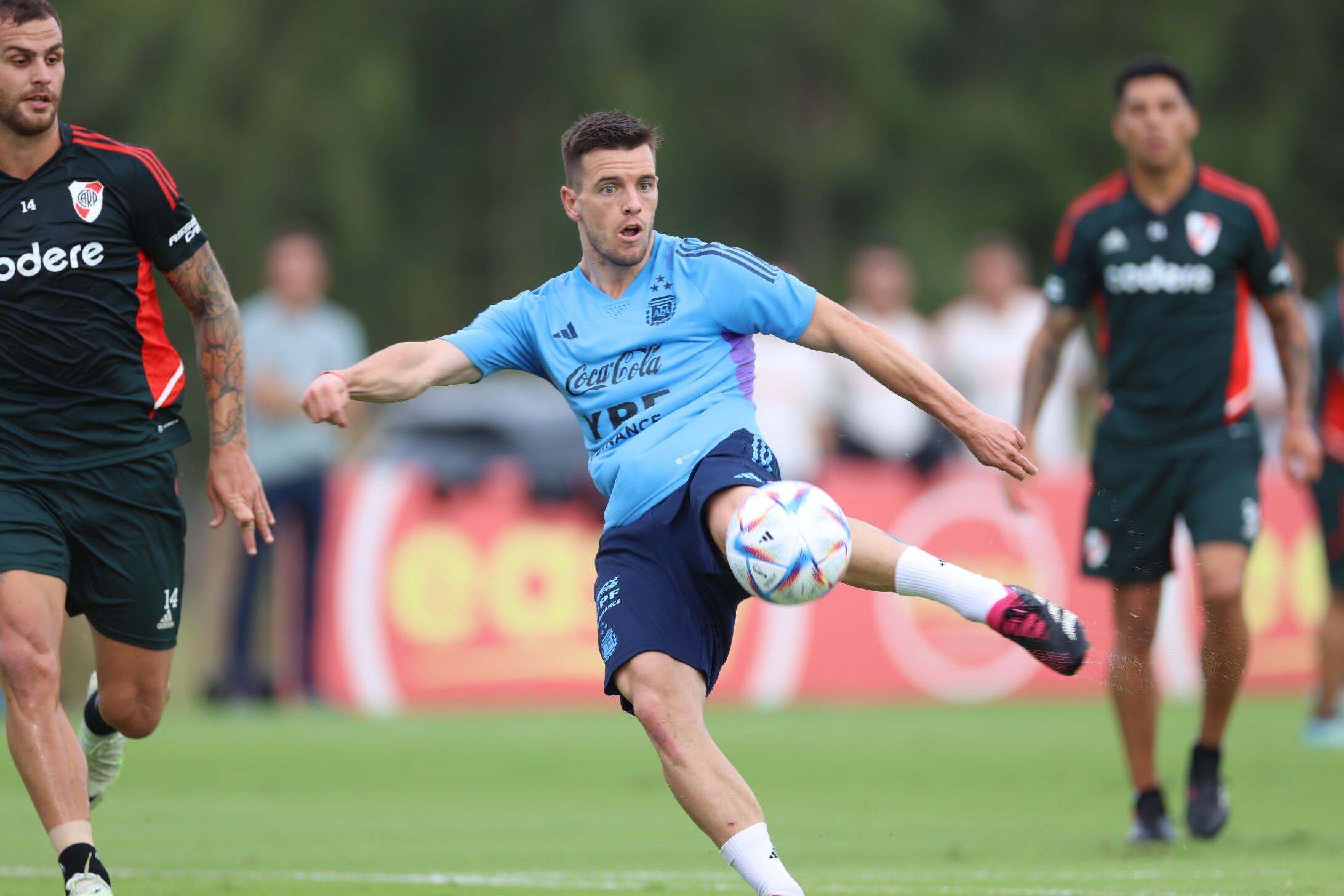 El partido de práctica de la selección argentina ante River. (Prensa AFA).