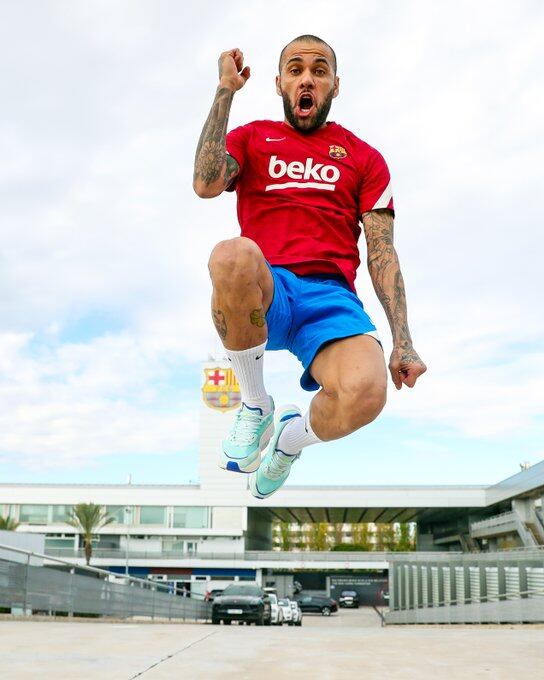 Dani Alves regresa a Barcelona a los 38 años (Foto: FC Barcelona)