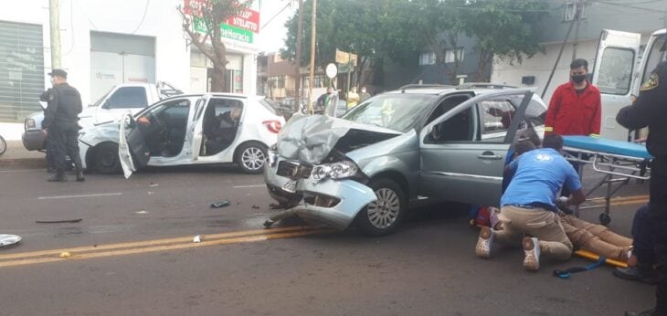 Accidente vial terminó con heridos leves en Posadas. Policía de Misiones