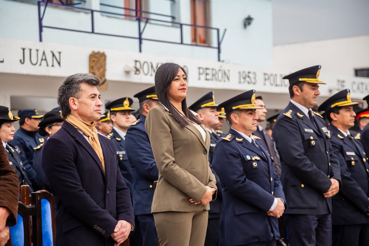 Homenaje a los 201 años de servicio de la Policía catamarqueña