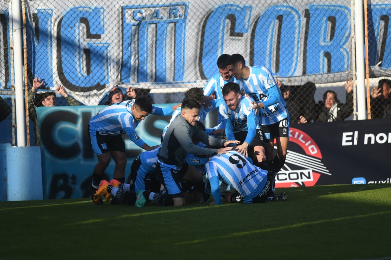 Racing le ganó a All Boys con gol de Bruno Nasta en Nueva Italia. (Javier Ferreyra / La Voz)