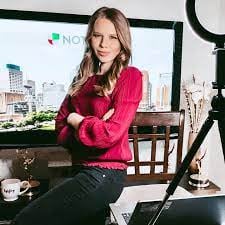 Belén Smole, la periodista argentina que trabaja en Filadelfia y ganó 9 premios Emmys.