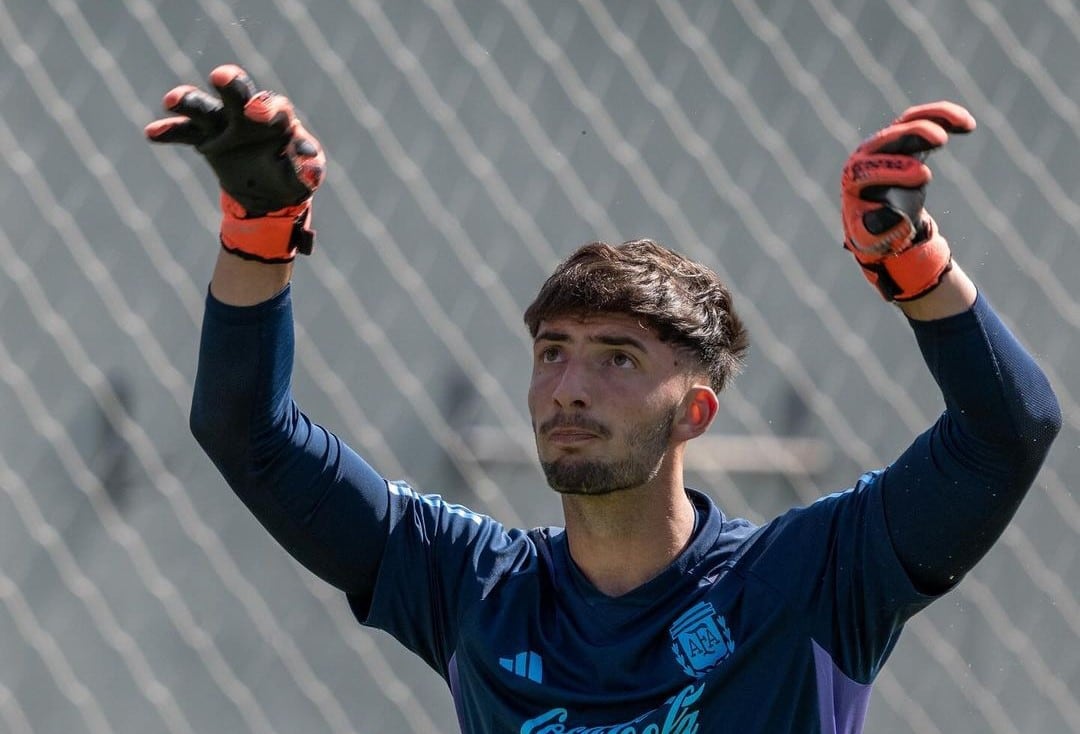 Santino Barbi arquero seleccion Argentina Sub 20