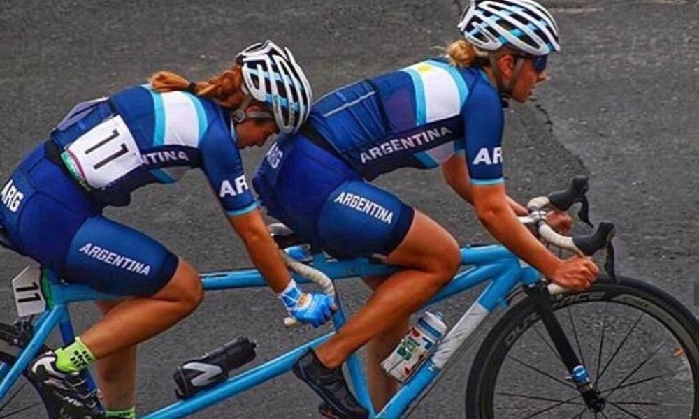 Mica y Majo, en pista.