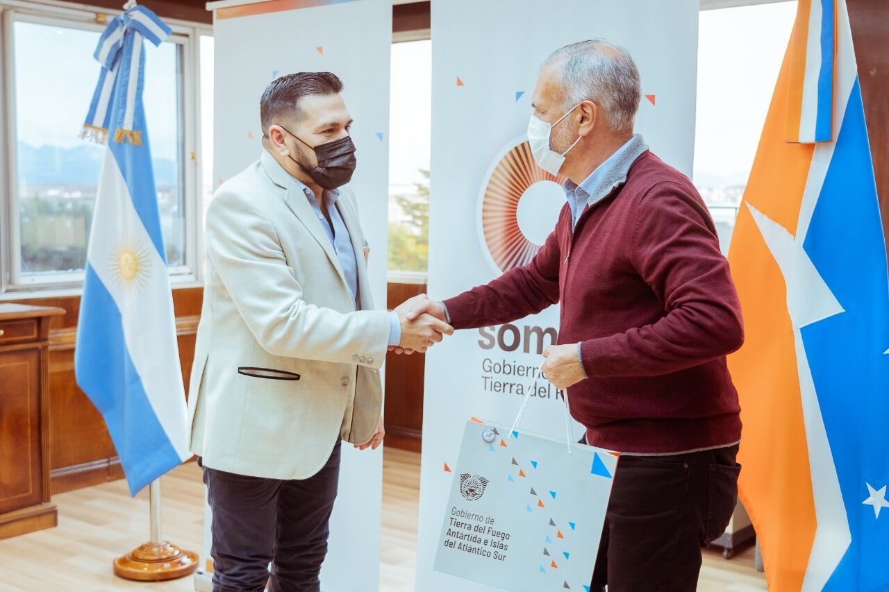 Participaron Representantes del Ministerio de Desarrollo Humano de Tierra del Fuego y del Gobierno Nacional.