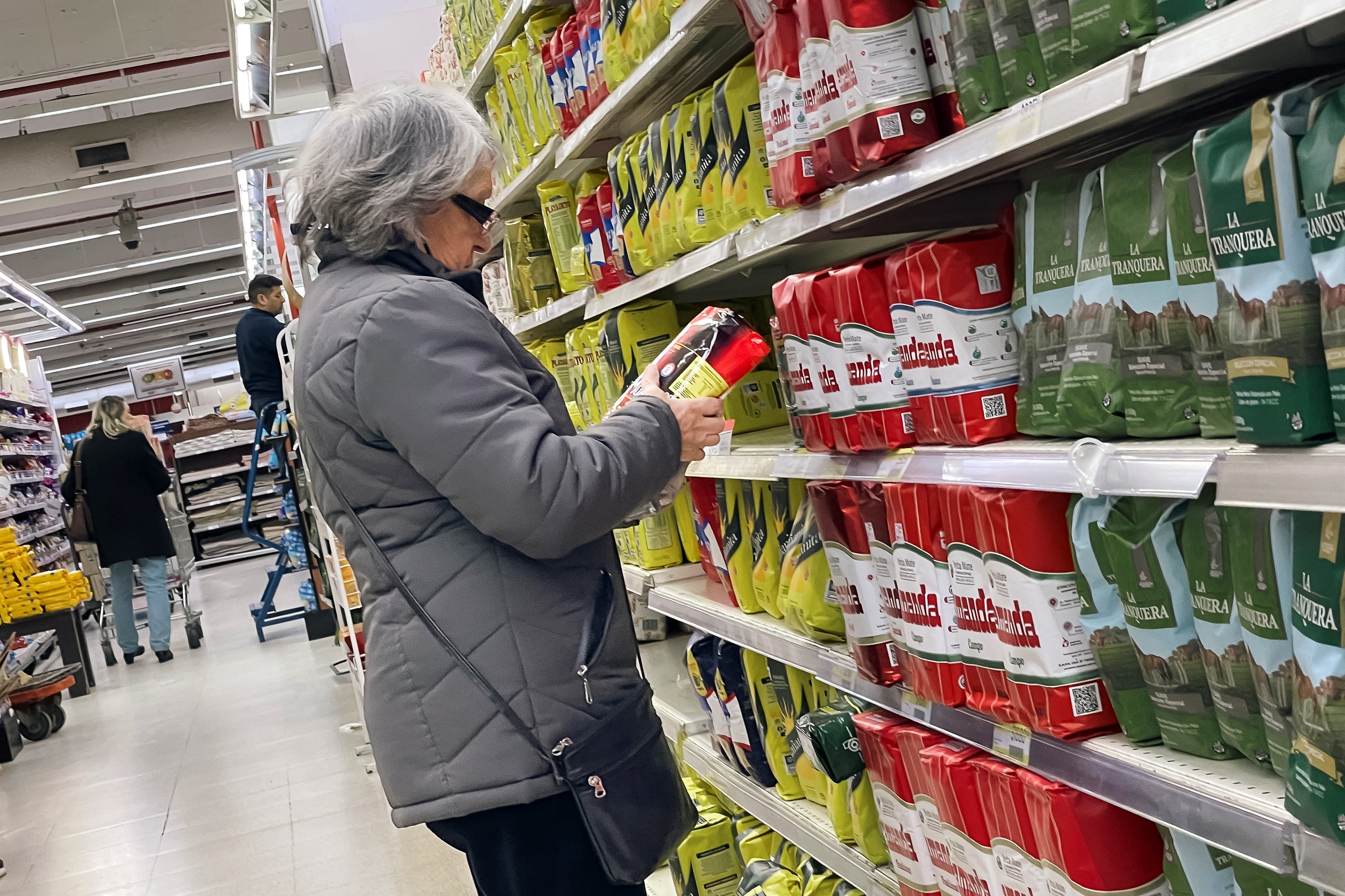 La inflación estaría por debajo del 20% en febrero.