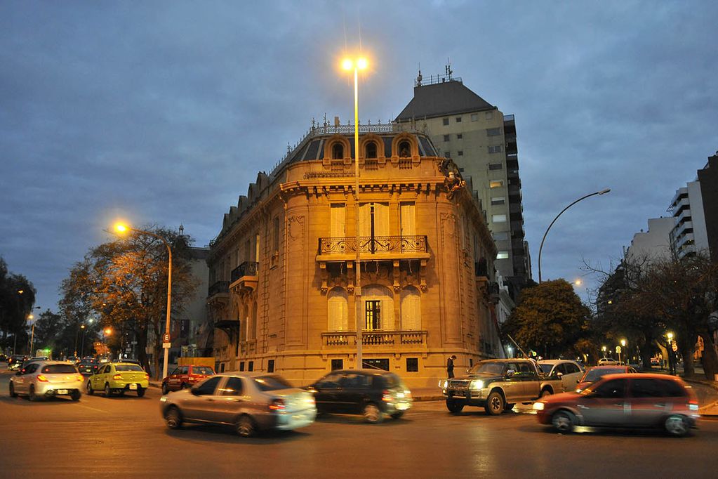 El Museo Provincial de Fotografía Palacio Dionisi, ubicado en el barrio de Nueva Córdoba.