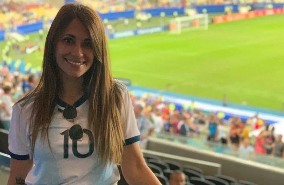 Antonela Roccuzzo gritó el gol de Argentina.