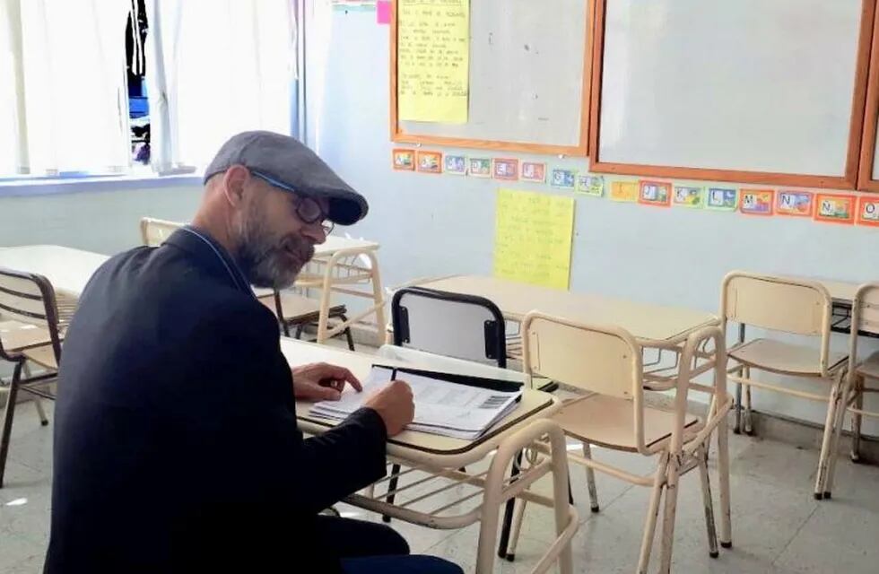 Imagen archivo. El fiscal Omar Rodríguez inspeccionó 22 de escuelas de Rawson y Playa Unión.