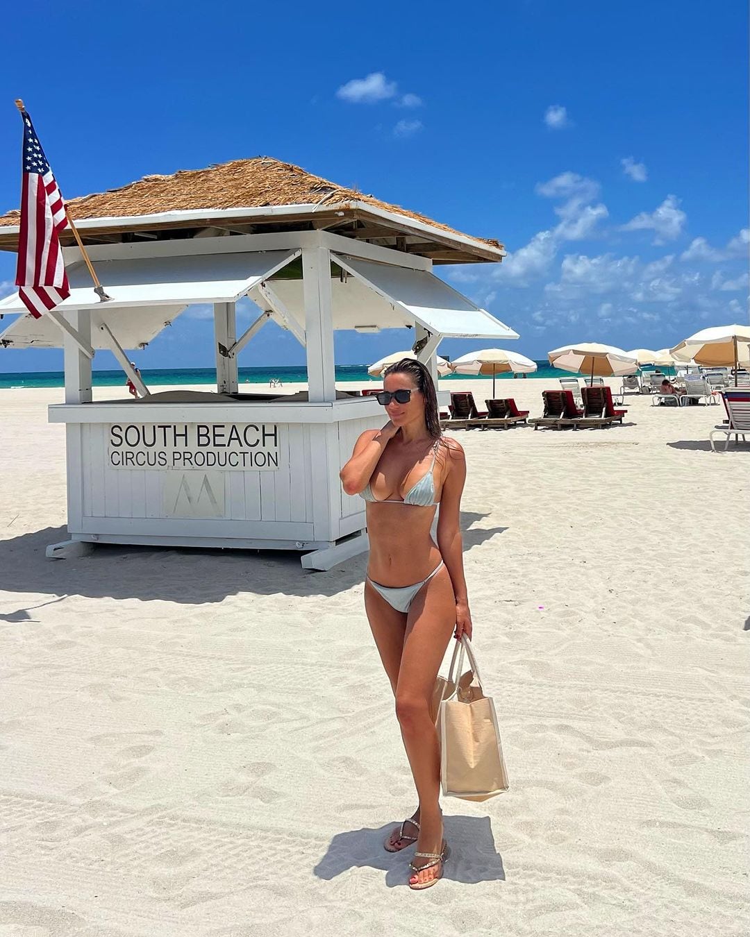 Desde Miami, las fotos mega hot de Pampita que confirma que es la reina de la bikini XS