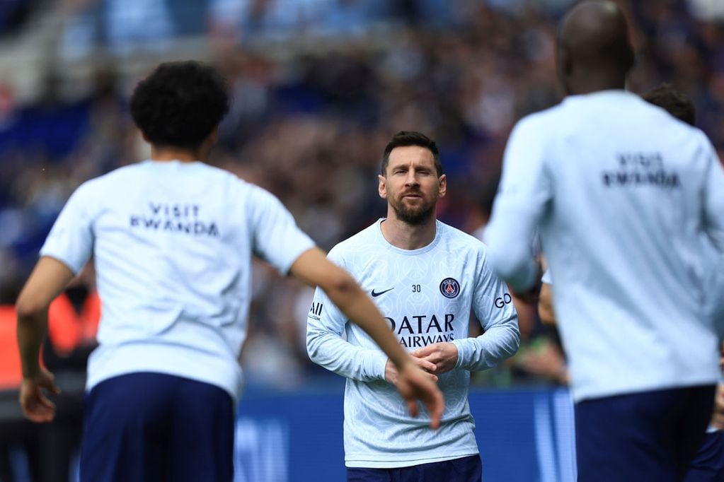 El PSG volvió a perder con un Messi deslucido y en Francia el amor por el argentino se erosiona cada vez más. (AP)