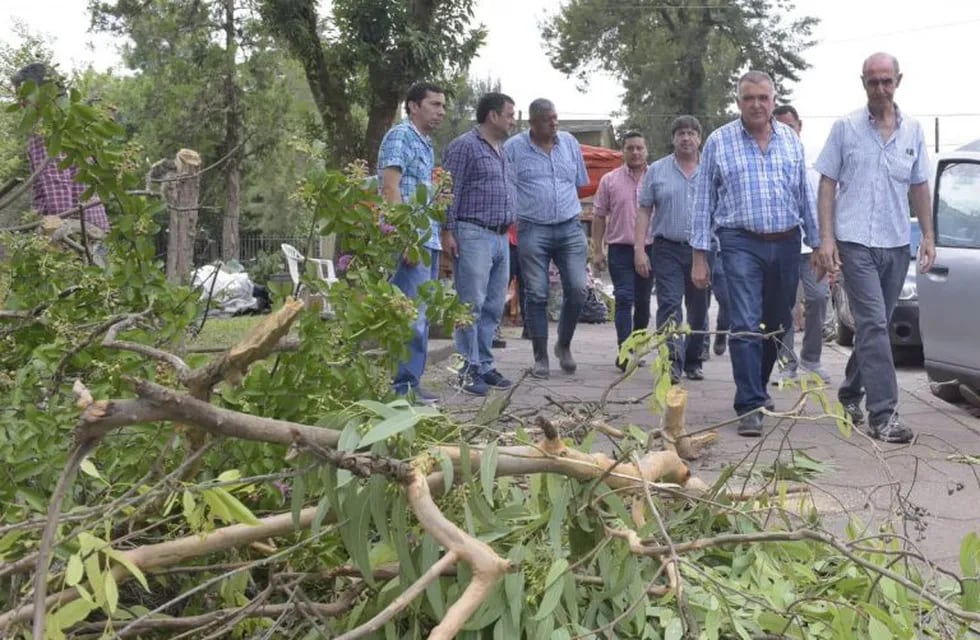 Jaldo visitó zonas afectadas por las lluvias. (Gobierno de Tucumán)