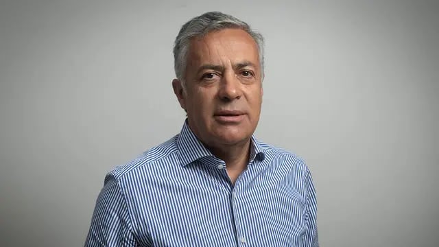 Alfredo Cornejo. Ex Gobernador de Mendoza Senador Nacional por Mendoza Presidente de la UCR