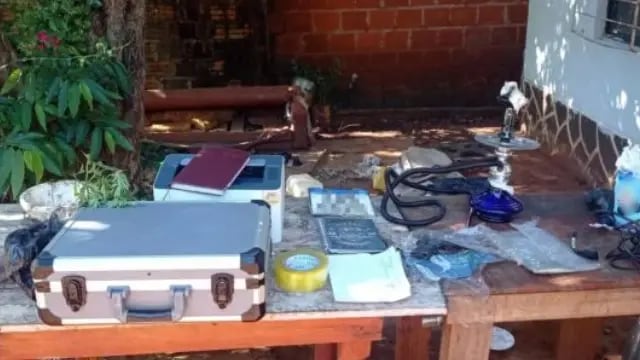 Investigación por narcotráfico en Puerto Iguazú: tres allanamientos, drogas y armas incautadas