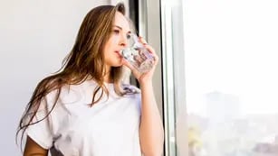 Cinco tips para mantenerse hidratados durante el verano