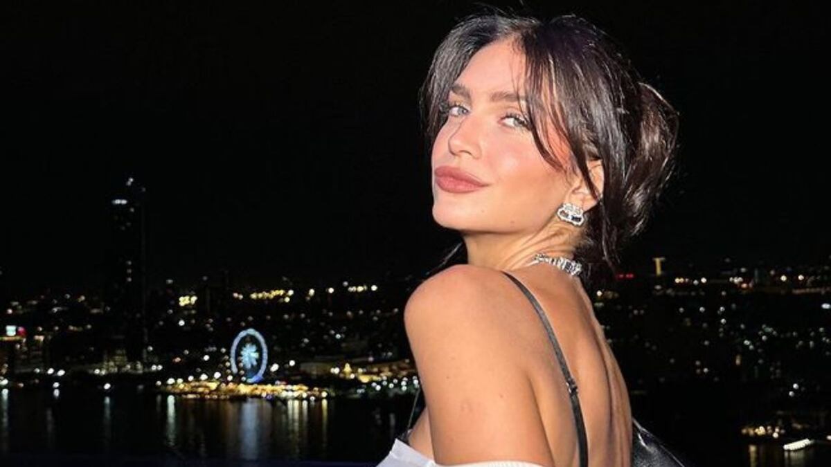Zaira Nara encandiló Instagram con su total white desde Tailandia en las primeras horas del día