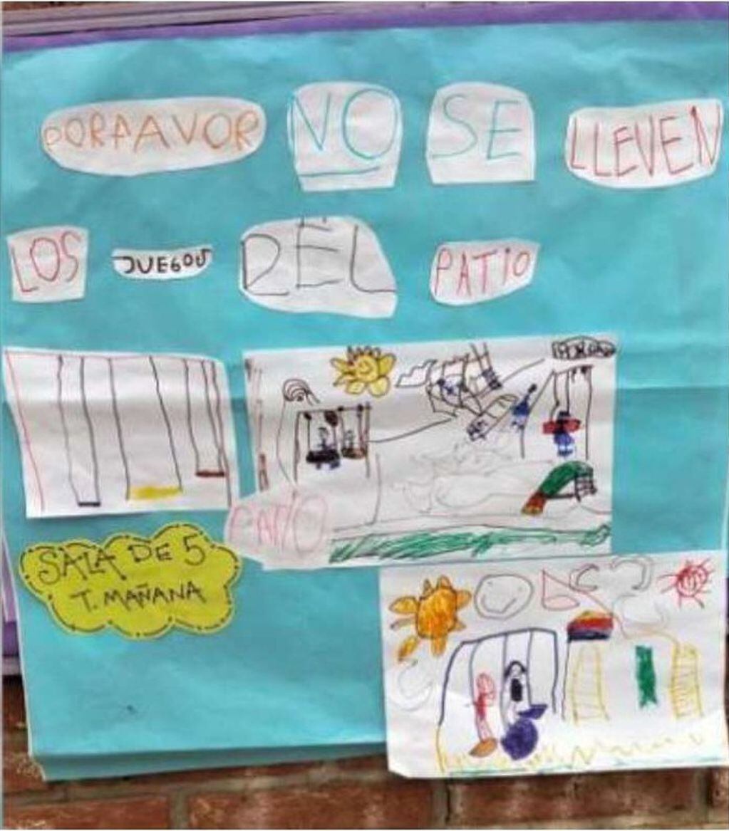 El angustiante cartel de los niños del jardín de infantes asaltado en Córdoba.