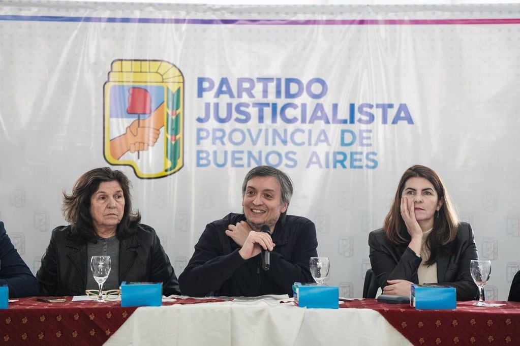 Máximo Kirchner en la reunión del PJ.