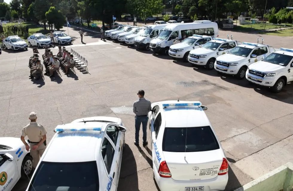 Nuevos móviles policiales (Gobierno de La Pampa)