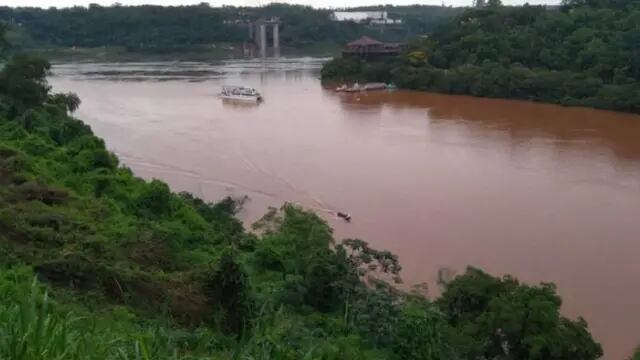Se mantiene la búsqueda de Fernando Teles en el río Iguazú