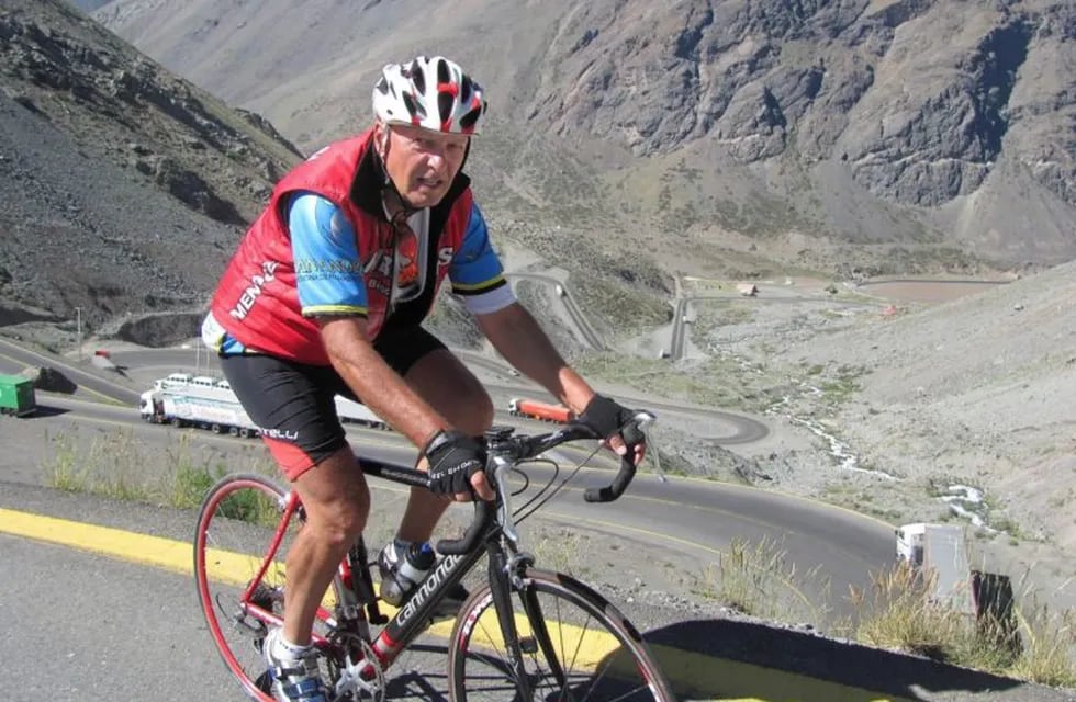 Murió uno de los personajes del ciclismo de Mendoza.