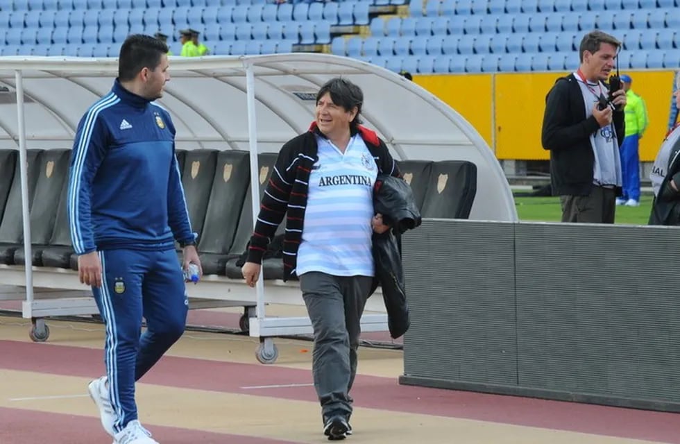 El Brujo Manuel en el Estadio Olímpico Atahualpa