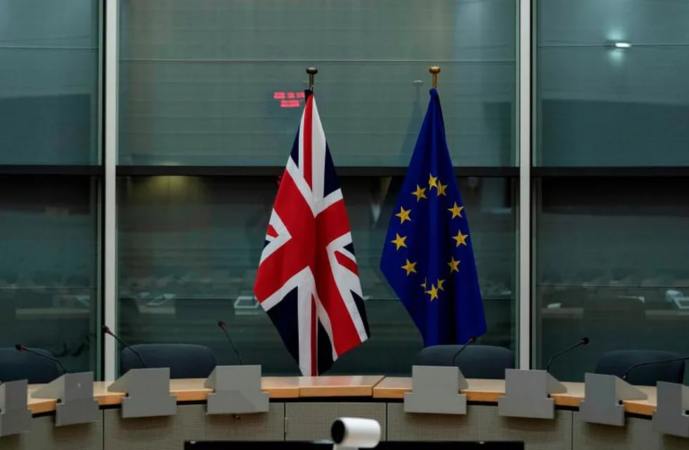En una jornada histórica, el Reino Unido y la Unión Europea (UE) llegaron hoy, después de unas maratonianas negociaciones, a un acuerdo comercial y de seguridad.