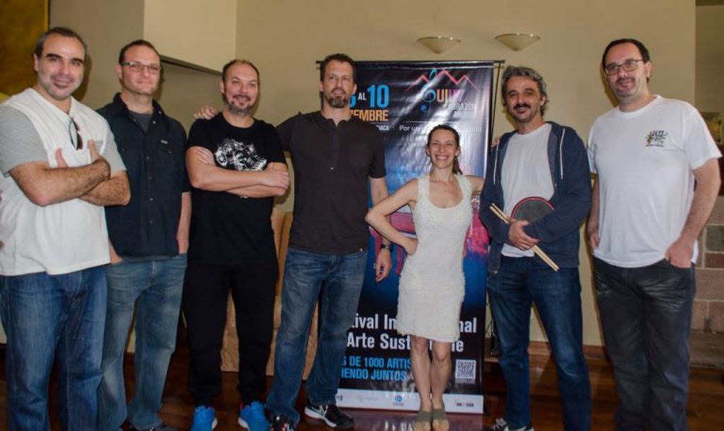 Elena Roger junto a los miembros de Escalanbrum, quienes brindaran un concierto y una masterclass de jazz.