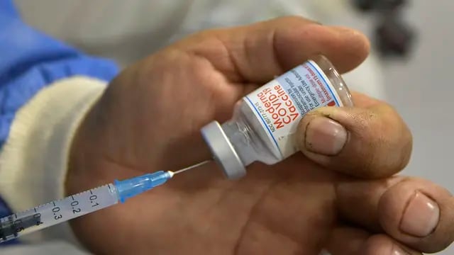 Durante la última ola de coronavirus en Salta murieron personas menores de 50 años sin vacuna