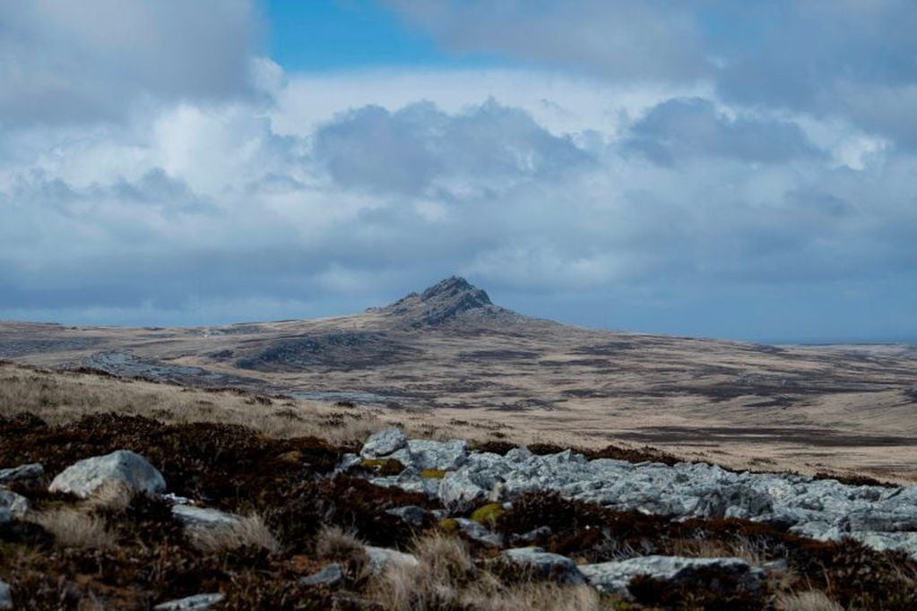 El Monte Harriet, uno de los campos de batalla de la contienda bélica entre Argentina y Gran Bretaña por la soberanía de las Islas Malvinas en 1982.