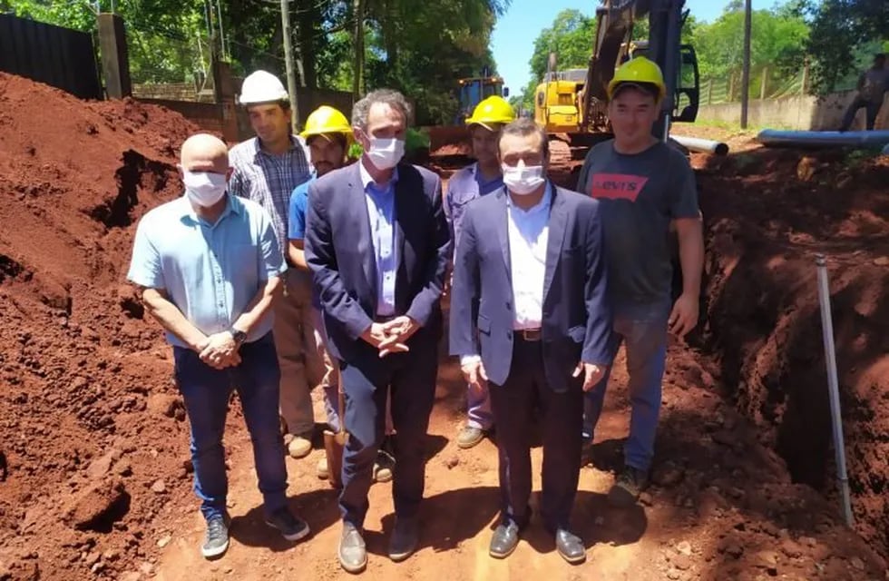 El gobernador junto al ministro Katopodis recorrieron obras en Puerto Iguazú.