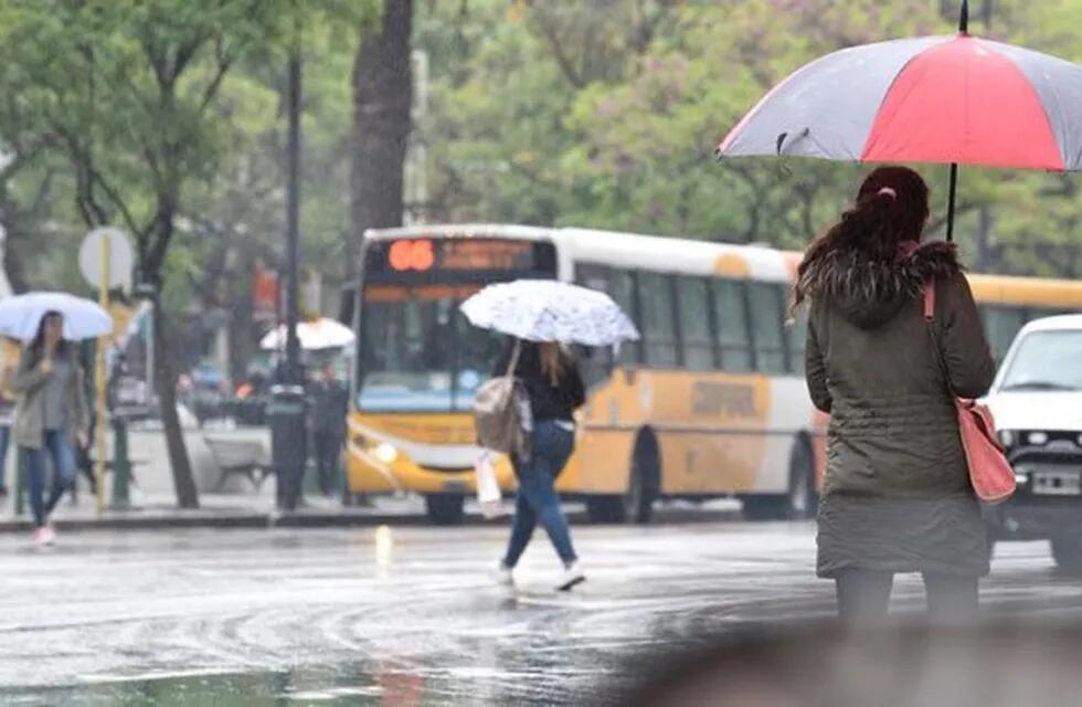 Para este inicio de semana se prevén precipitaciones dispersas y bancos de niebla.